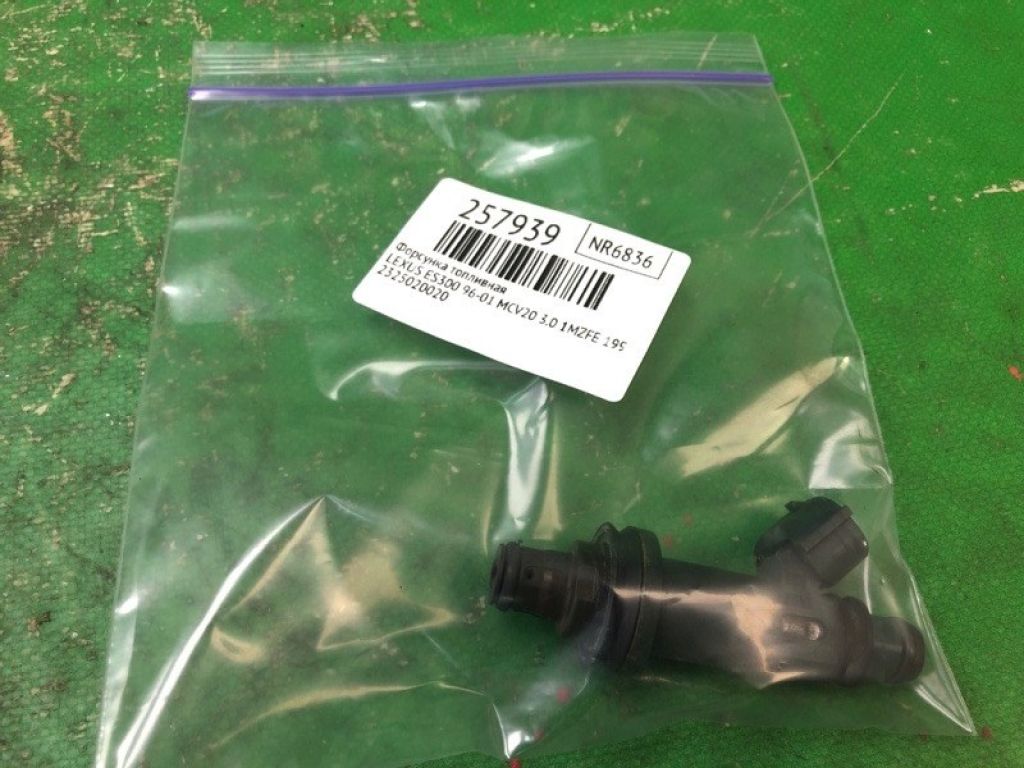 23209-20020 | Форсунка паливна LEXUS ES300 96-01 - Фото 2