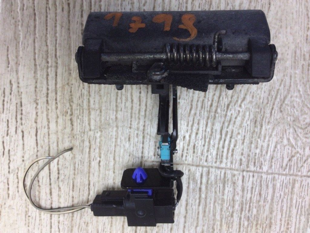 L207-62-410 | Ручка дверей багажника MAZDA CX-9 06-16 - Фото 4