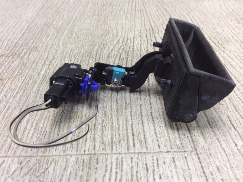 L207-62-410 | Ручка дверей багажника MAZDA CX-9 06-16 - Фото 6