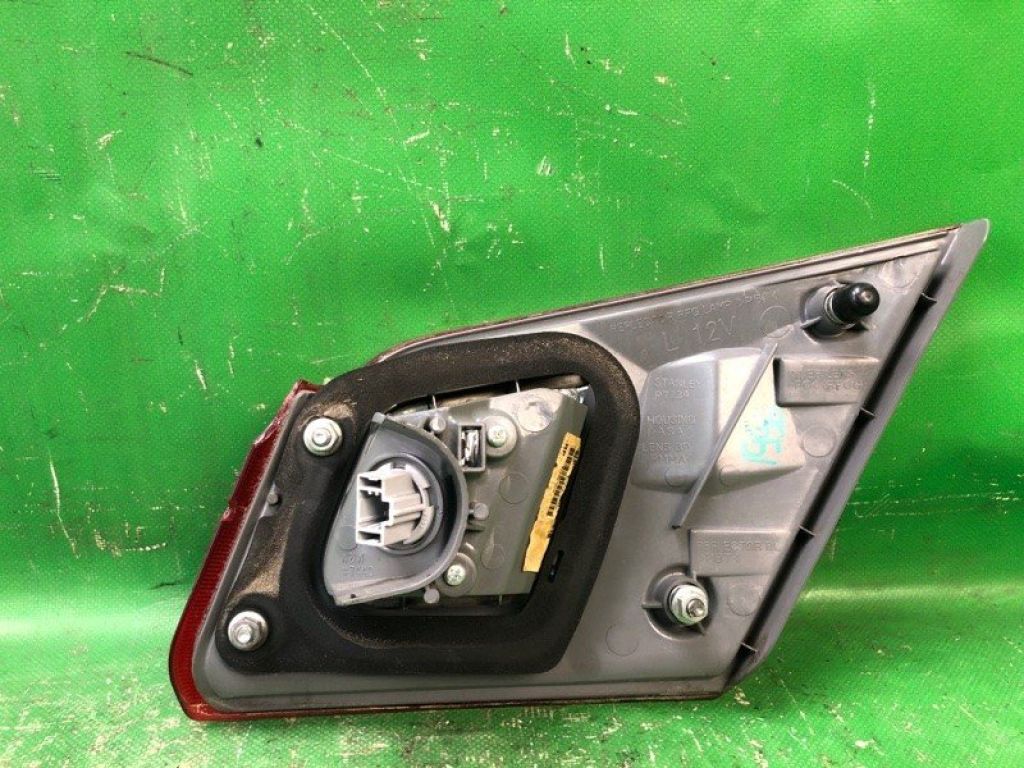 8336A069 | Фонарь внутренний задн. лев. MITSUBISHI GALANT 03-12 - Фото 4