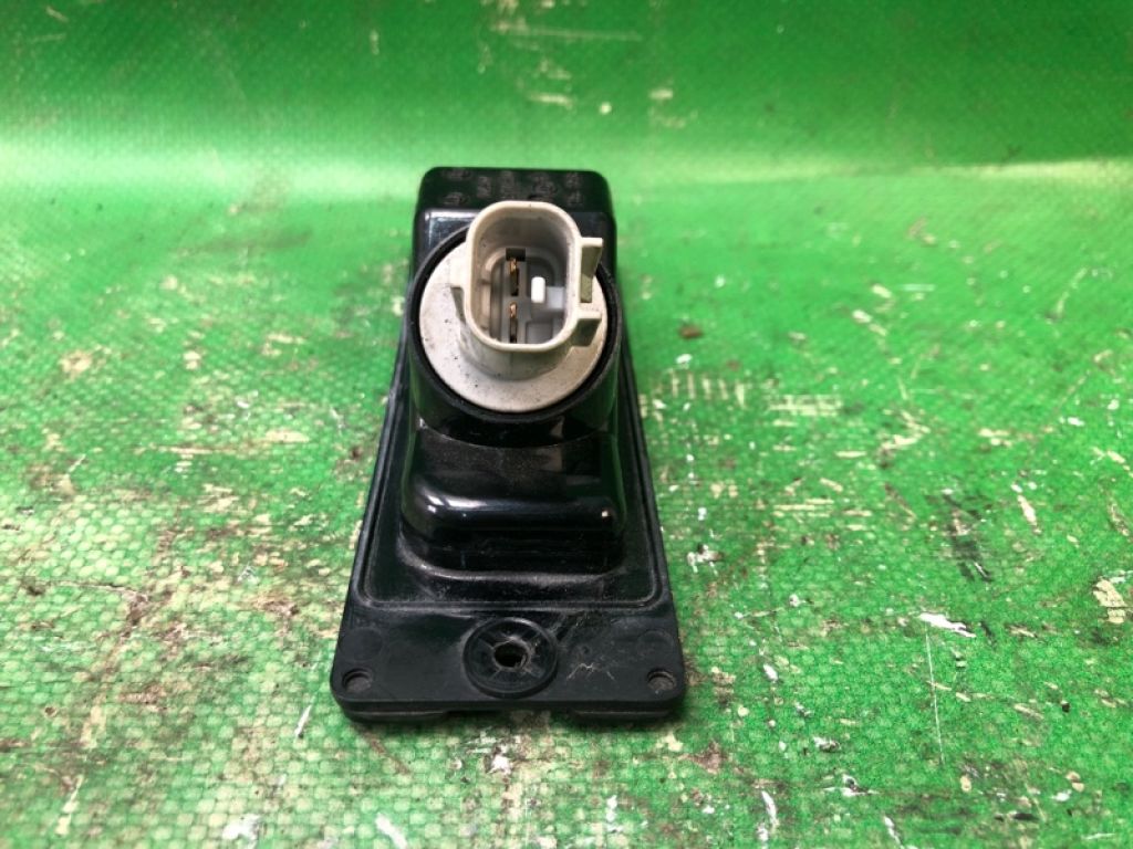 8341A105 | Підсвічування номера MITSUBISHI GALANT 03-12 - Фото 4