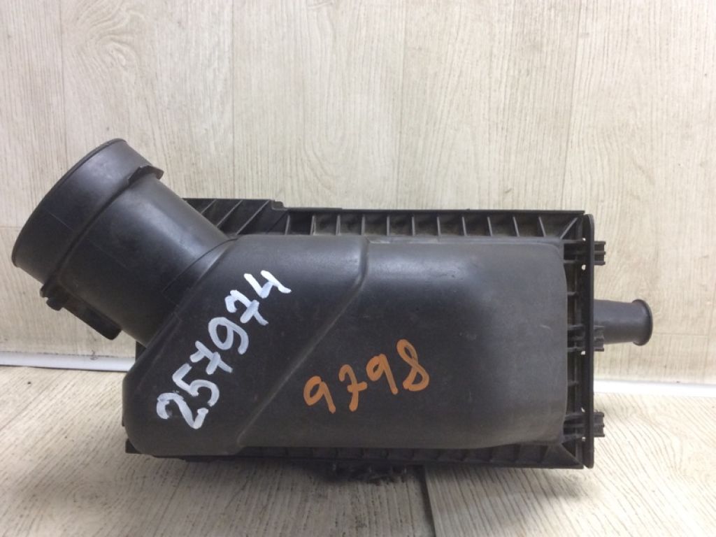 CY01-13-300G | Корпус воздушного фильтра MAZDA CX-9 06-16 - Фото 3