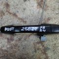 Ручка двери наружная передн. прав. HONDA PILOT 08-15
