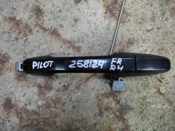 Ручка двери наружная передн. прав. HONDA PILOT 08-15