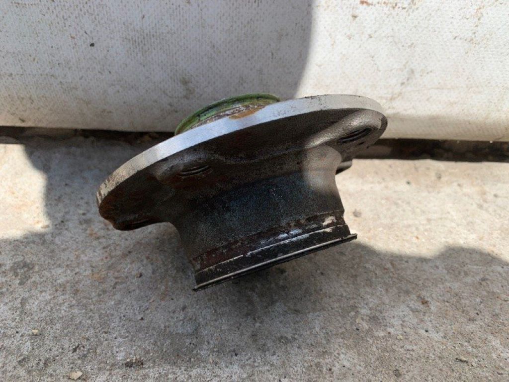 8V0 598 611 A | Маточина колеса задн. VOLKSWAGEN JETTA USA 10-17 - Фото 2