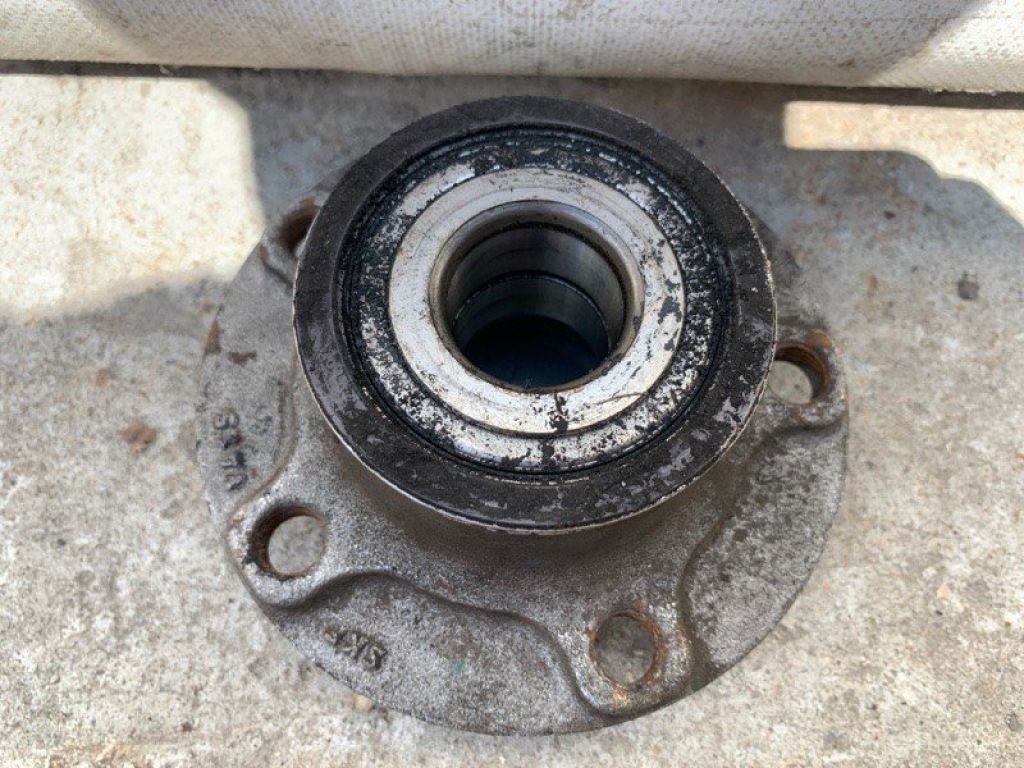 8V0 598 611 A | Маточина колеса задн. VOLKSWAGEN JETTA USA 10-17 - Фото 4