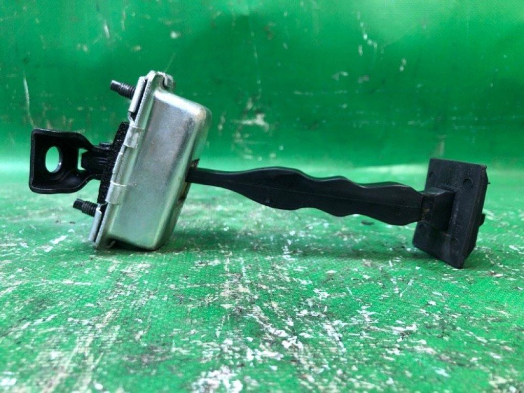 84382024 | Ограничитель двери задн. CHEVROLET EQUINOX 17- - Фото 3