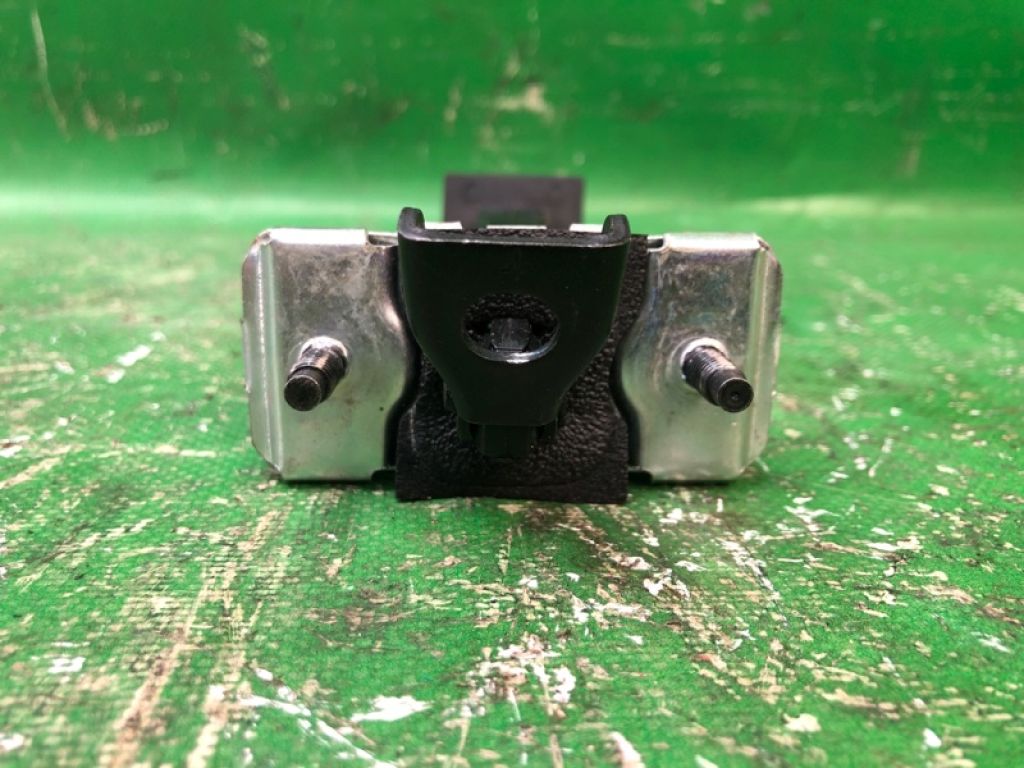 84382024 | Ограничитель двери задн. CHEVROLET EQUINOX 17- - Фото 4