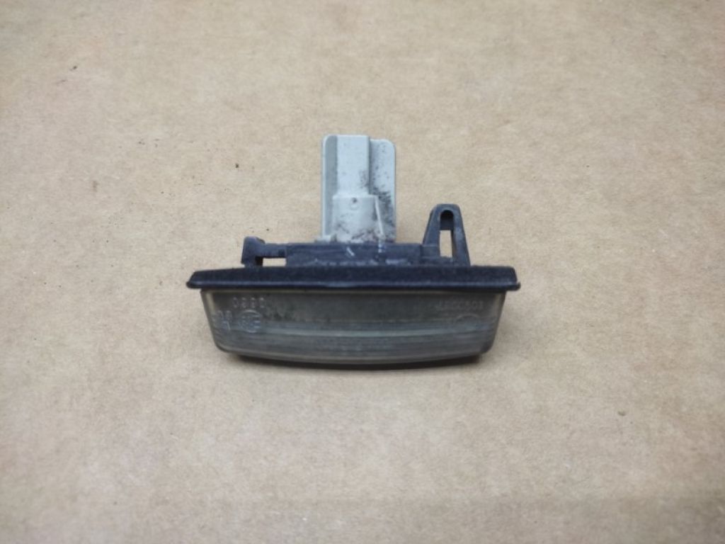 26510-9Y00A | Підсвічування номера NISSAN TEANA J32 08-14 - Фото 3
