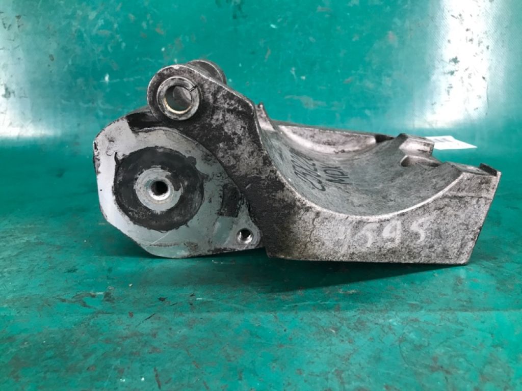 38930-RCA-A01 | Кронштейн компрессора кондиционера ACURA MDX (YD1) 00-06 - Фото 3