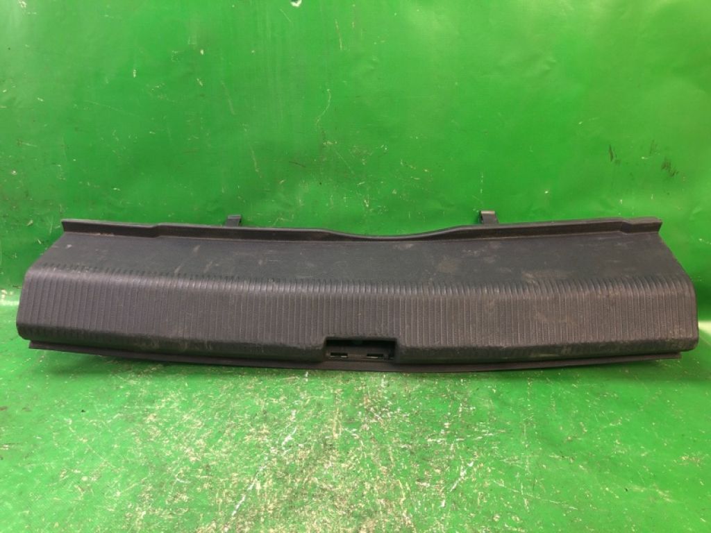561863459 | Накладка на поріг багажника VOLKSWAGEN PASSAT B7 11-15