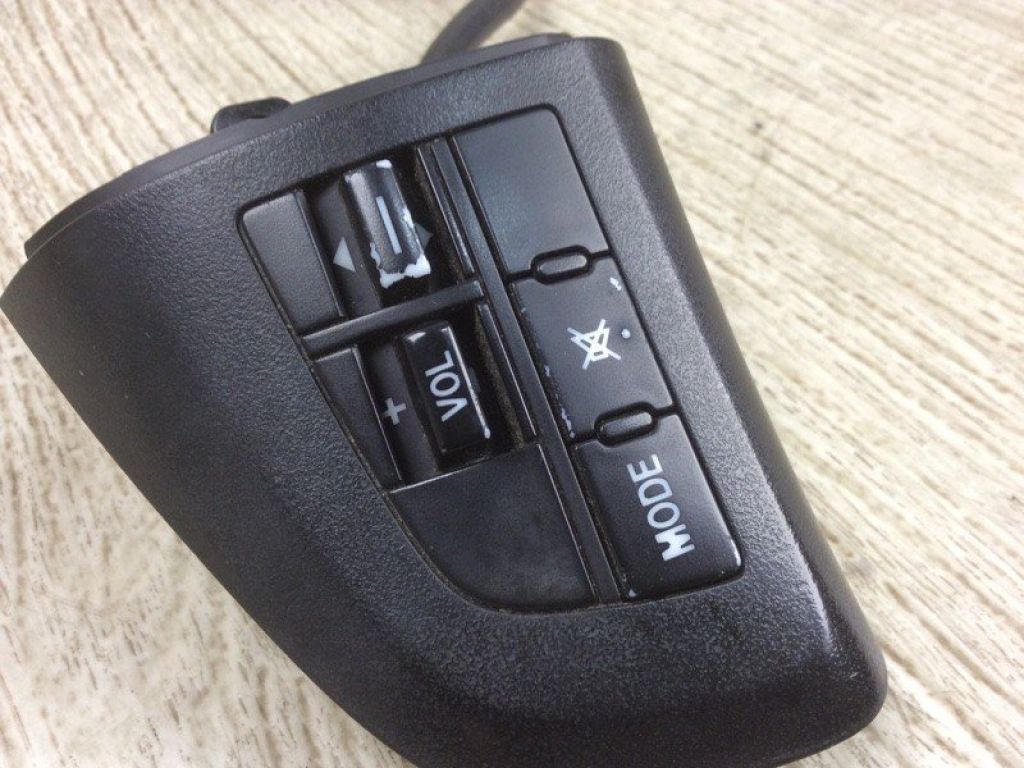 BBM3-66-4M0C | Кнопки руля MAZDA 3 BL 09-13 - Фото 5