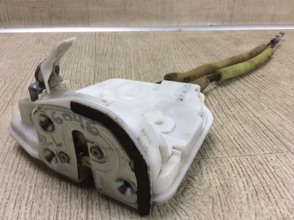 BBM4-73-310A | Замок двери задн. лев. MAZDA 3 BL 09-13