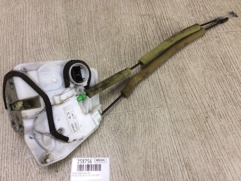 BBM4-73-310A | Замок двери задн. лев. MAZDA 3 BL 09-13 - Фото 2