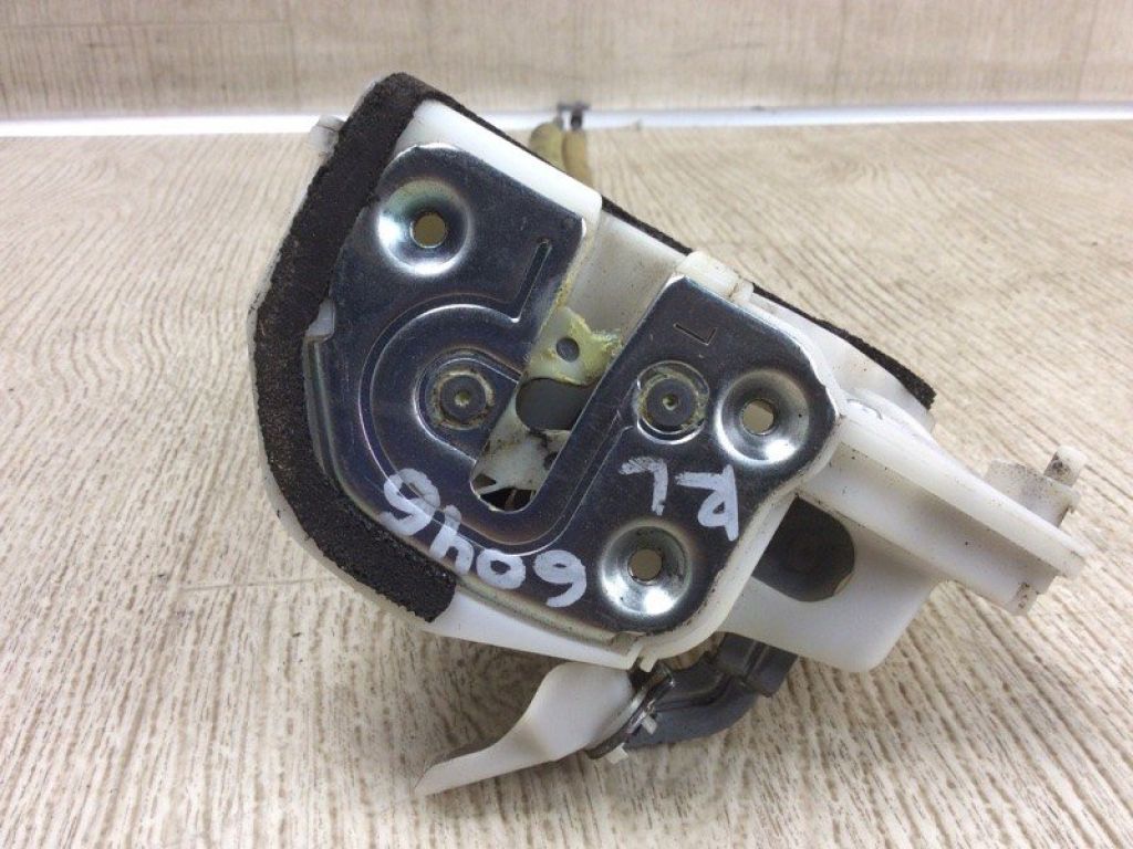 BBM4-73-310A | Замок двери задн. лев. MAZDA 3 BL 09-13 - Фото 3