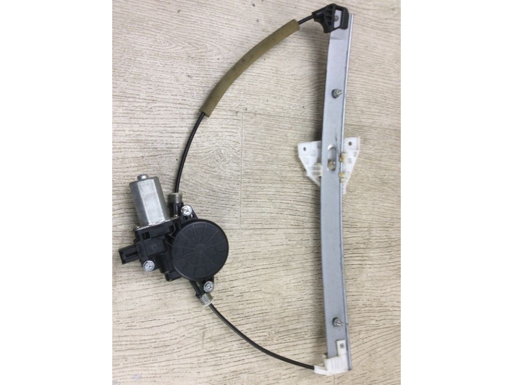 BBM4-58-590C | Стеклоподъемник передн. прав. MAZDA 3 BL 09-13