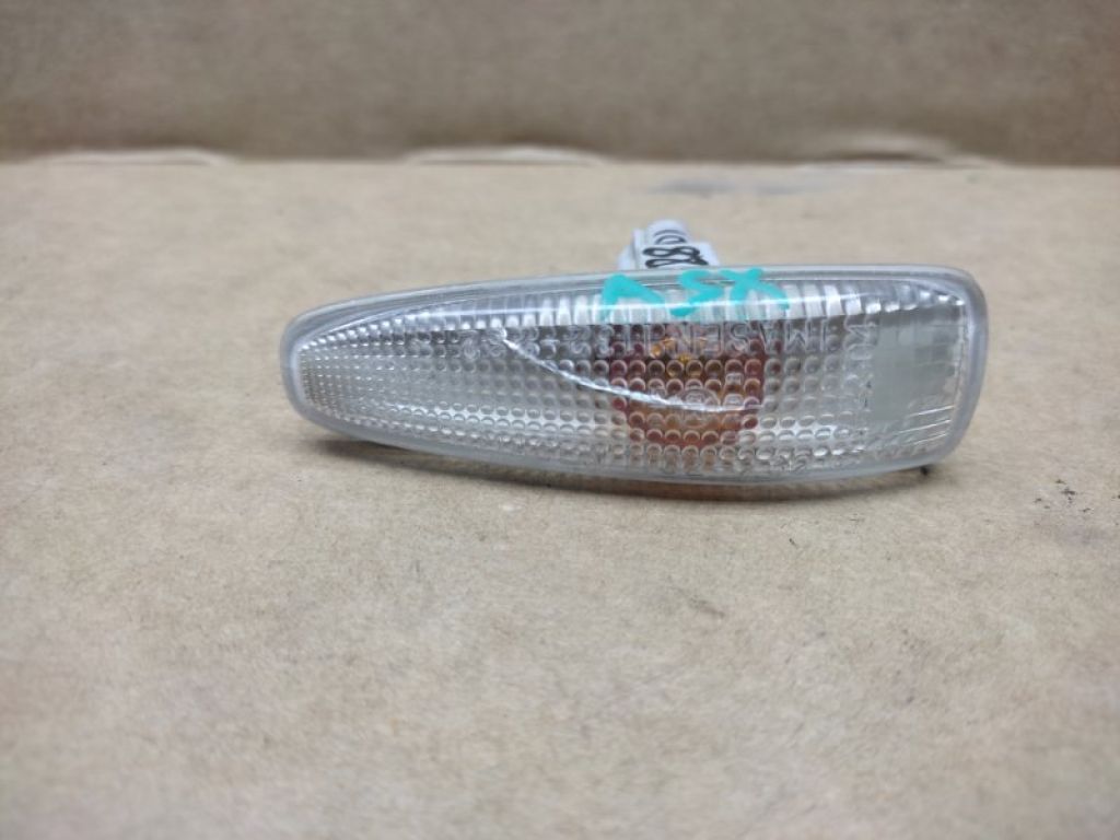 8351A039 | Повторитель поворота в крыло MITSUBISHI ASX / OUTLANDER SPORT 10-21