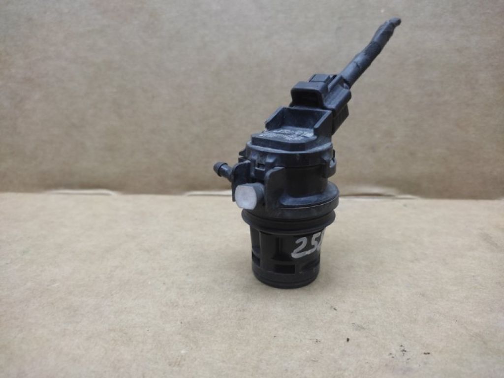 85330-71020 | Насос омивача скла TOYOTA PRIUS - 30 09-17