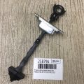 BBM4-58-270C | Ограничитель двери передн. MAZDA 3 BL 09-13 - Превью 2