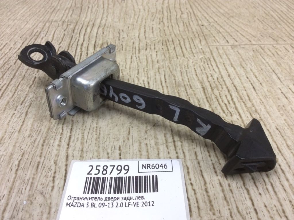 BBM4-72-270B | Ограничитель двери задн. MAZDA 3 BL 09-13 - Фото 2