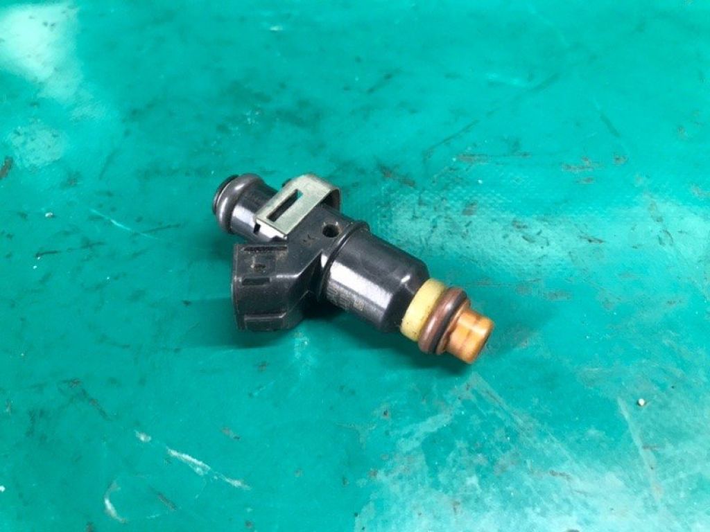 16450-RCA-A01 | Форсунка паливна ACURA MDX (YD1) 00-06