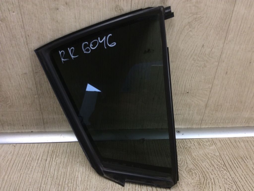 BBM5-72-661A | Скло дверей глухе задн. прав. MAZDA 3 BL 09-13