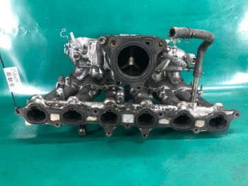 Колектор впускний LEXUS IS300 99-05