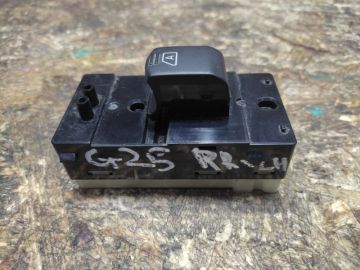 Кнопка стеклоподъемника задн. лев. INFINITI G25/G35/G37/Q40 06-14