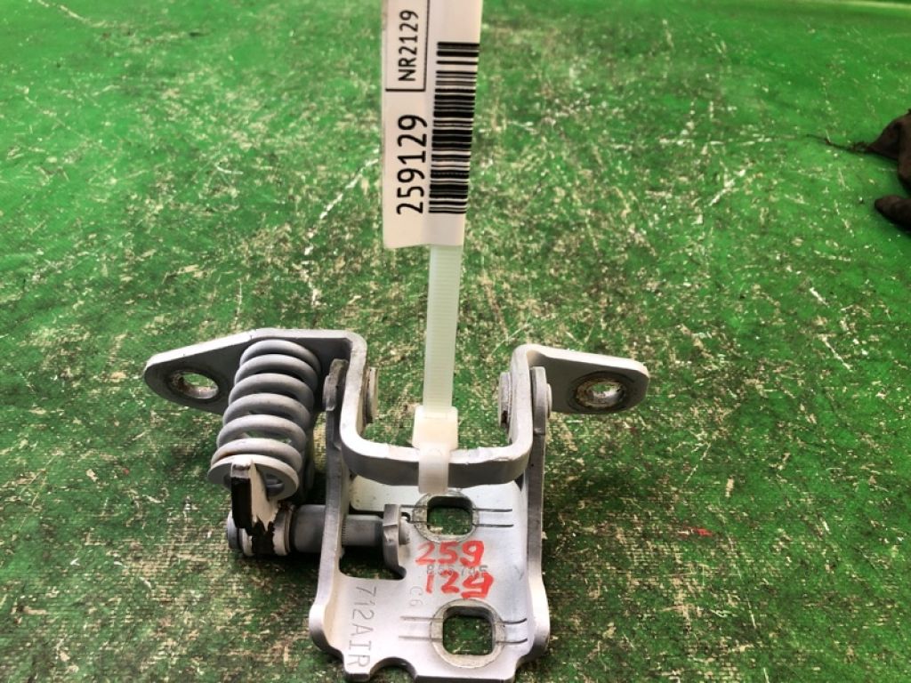 5115712AI | Петля двери нижняя передн. прав. JEEP COMPASS 06-16 - Фото 2