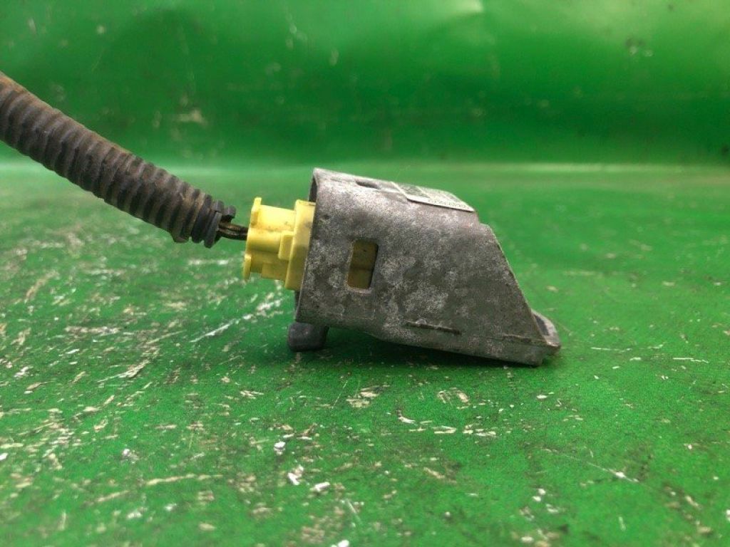 89173-06070 | Датчик удара LEXUS ES300 ES330 01-06 - Фото 3