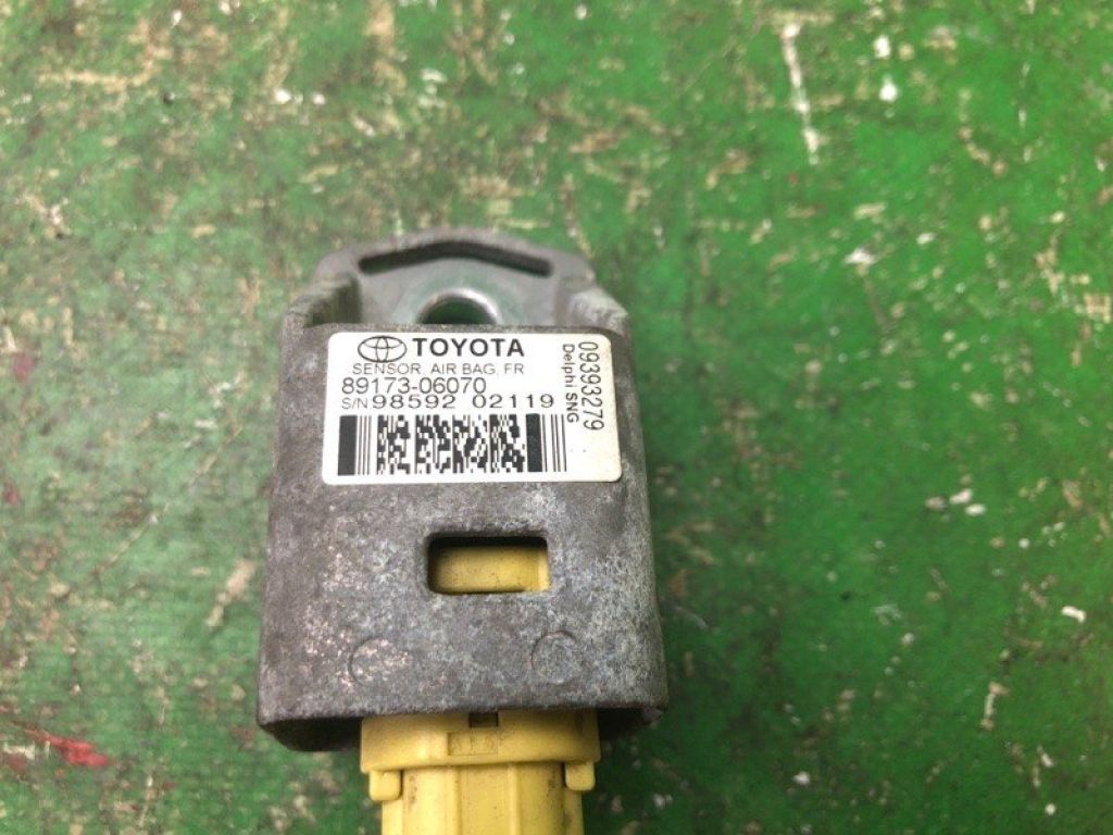 89173-06070 | Датчик удара LEXUS ES300 ES330 01-06 - Фото 5