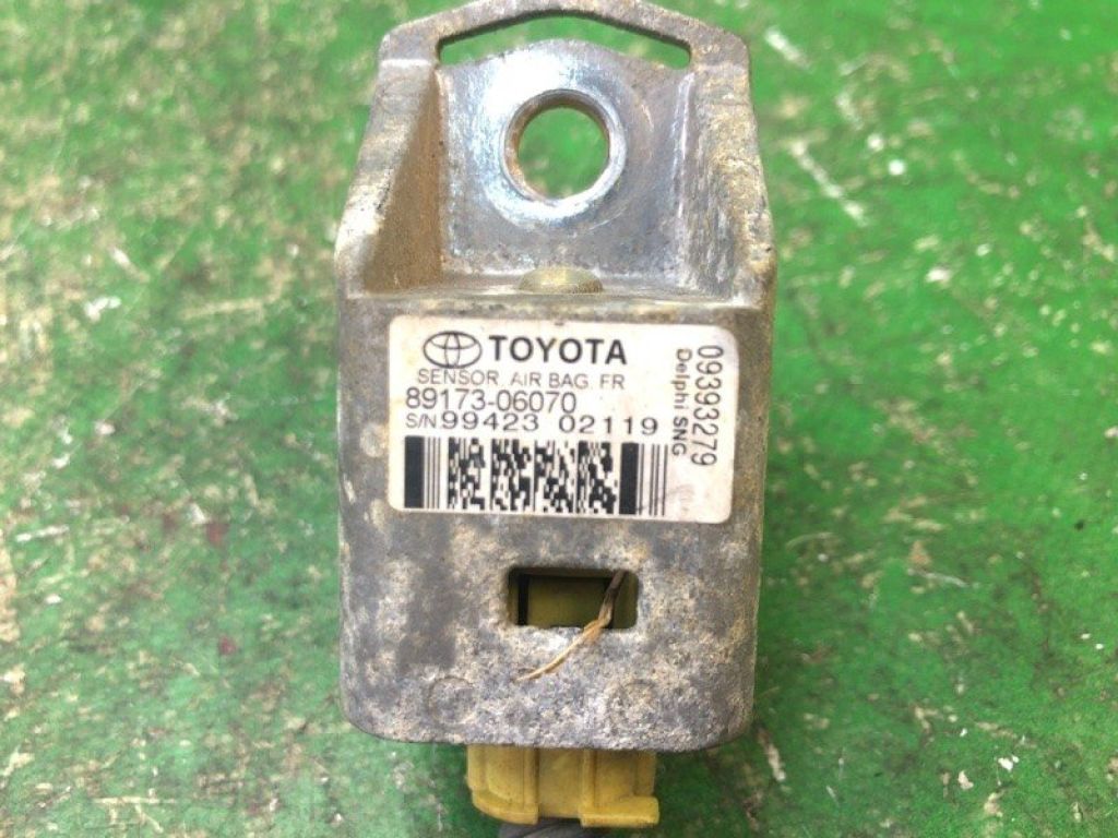 89173-06070 | Датчик удара LEXUS ES300 ES330 01-06 - Фото 6