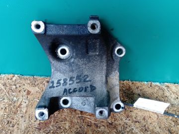 Кронштейн компрессора кондиционера HONDA ACCORD CG 97-02