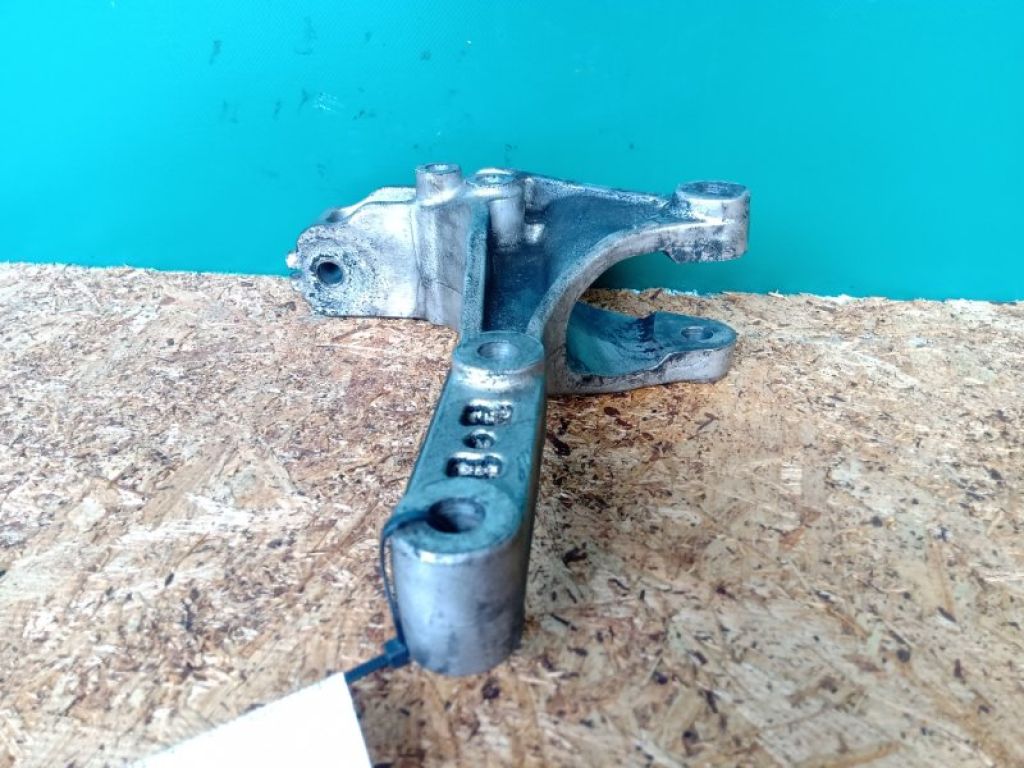 50827-S84-013 | Кронштейн двигуна задн. HONDA ACCORD CG 97-02 - Фото 7