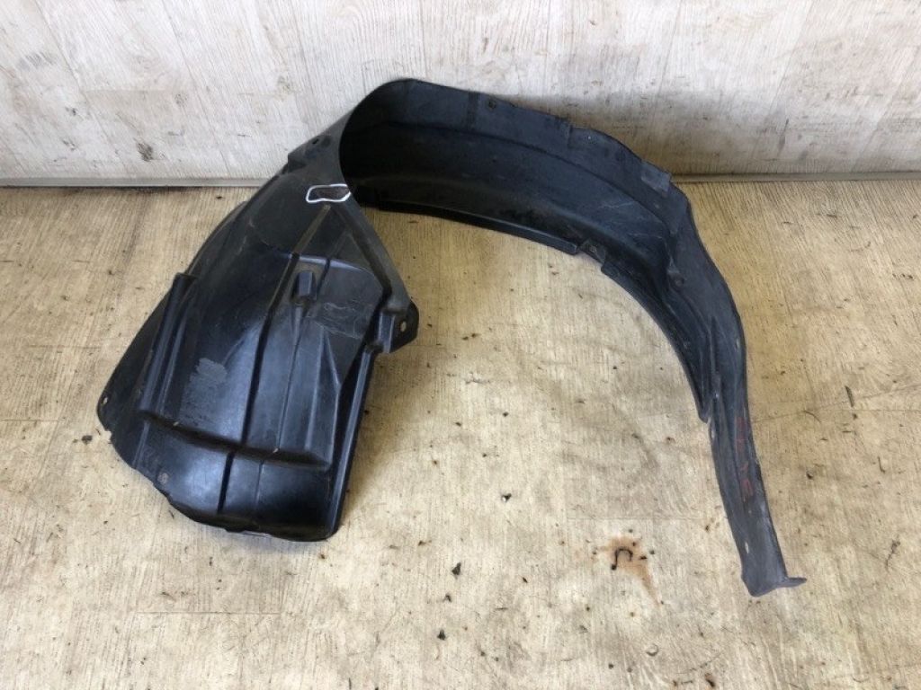 7248165J0 | Підкрилок передн. прав. SUZUKI GRAND VITARA 05-15