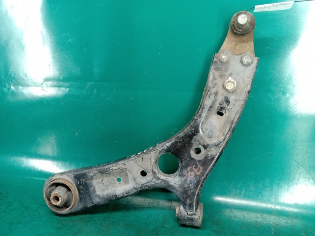 54500-B2000 | Важіль передньої підвіски нижній лів. KIA SOUL PS 13-19