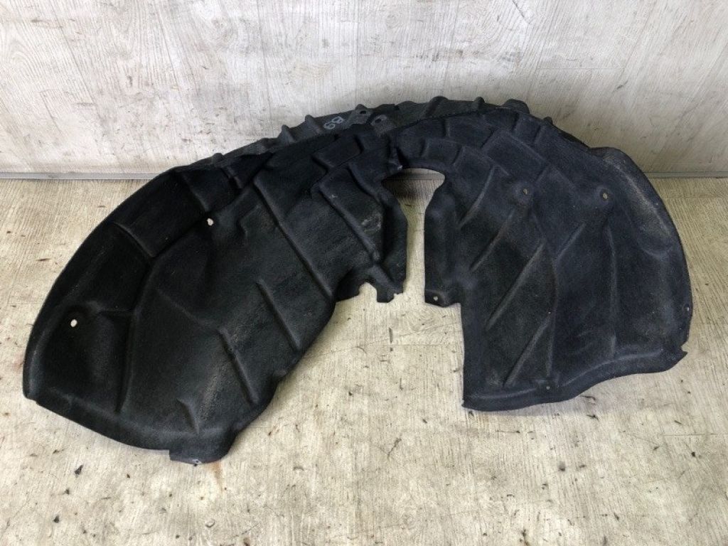 8W0 810 171 F | Подкрылок задн. лев. AUDI A4 15-