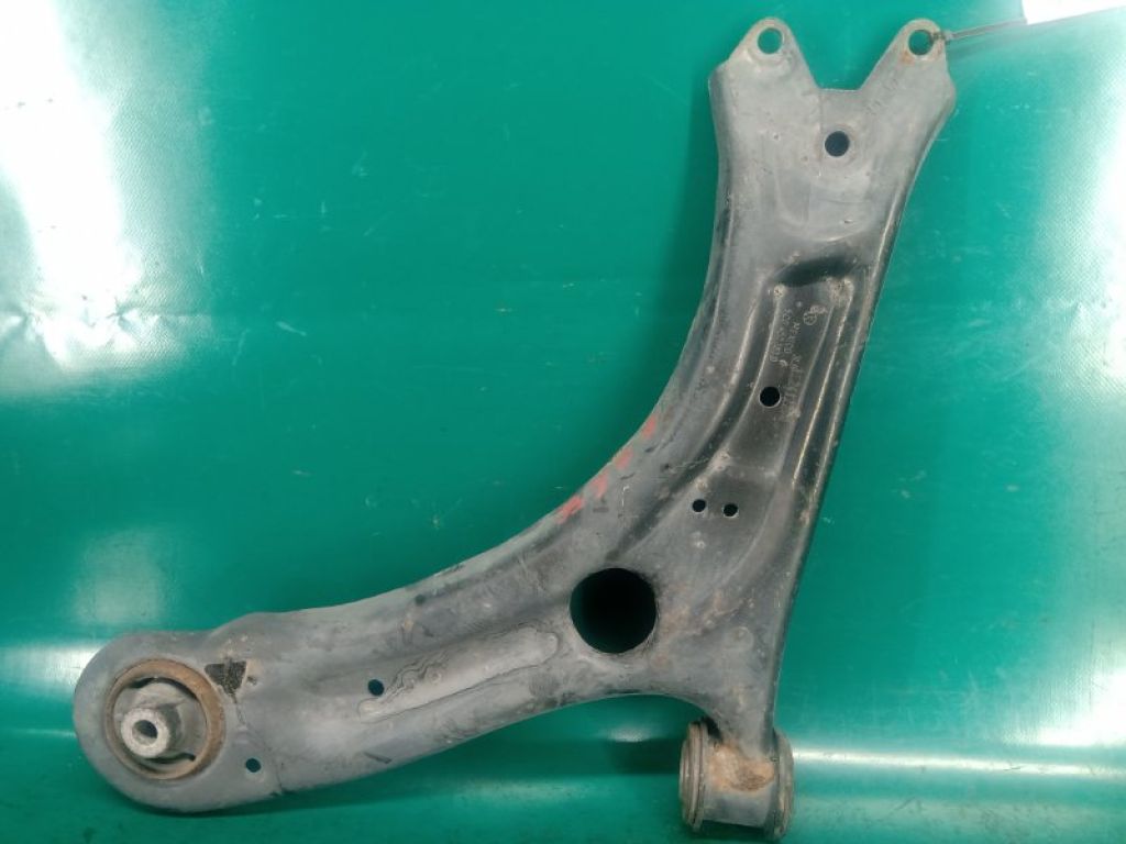 5C0 407 151 D | Рычаг передней подвески нижний лев. VOLKSWAGEN JETTA USA 10-17