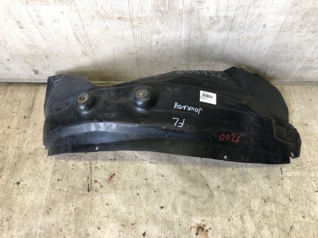 68087243AA | Підкрилок передн. лів. DODGE JOURNEY 08-20