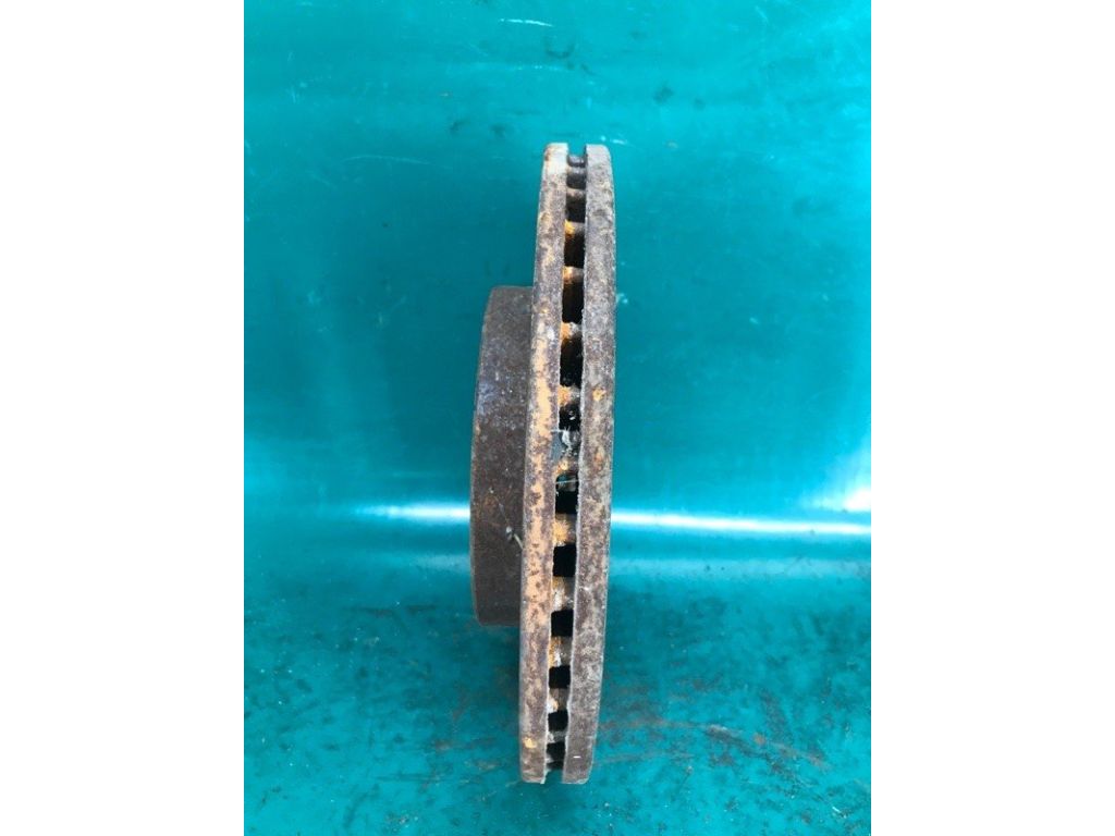 AE8Z-1125-A | Гальмівний диск передній прав. FORD FIESTA 08-17 - Фото 2