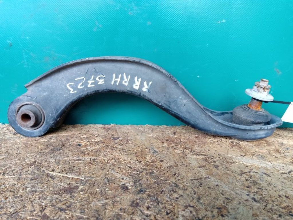 52390-STK-A01 | Важіль задньої підвіски поперечний верхній прав. ACURA RDX 06-12