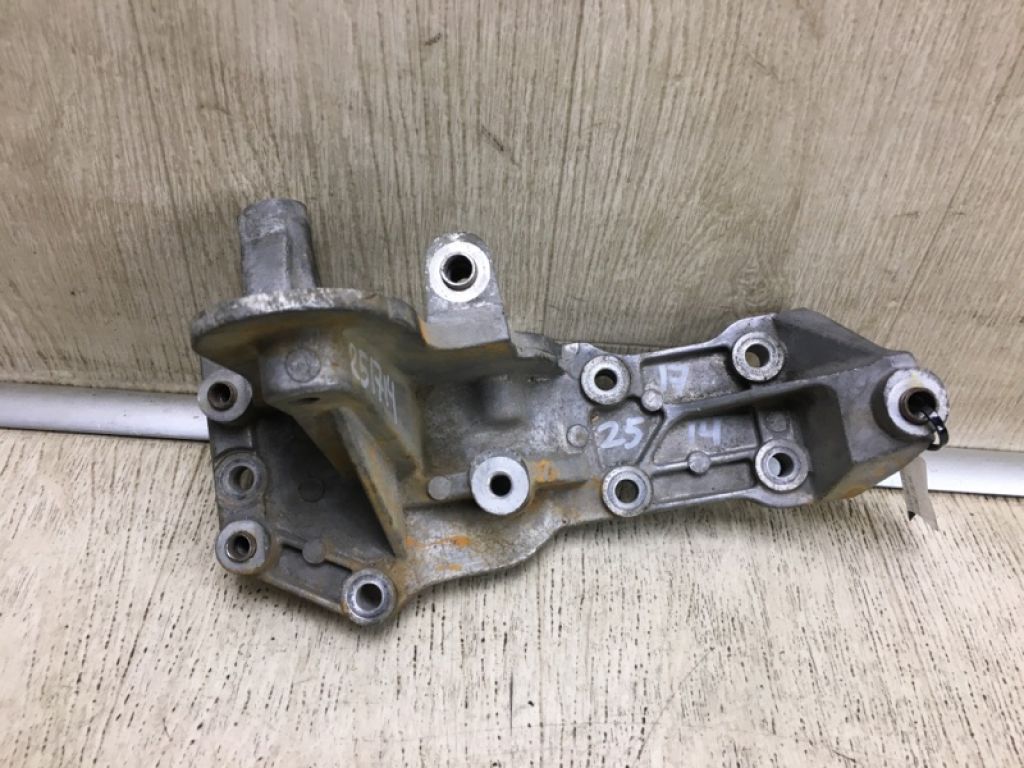 252802G652 | Кронштейн натяжного ролика HYUNDAI SONATA YF 10-14