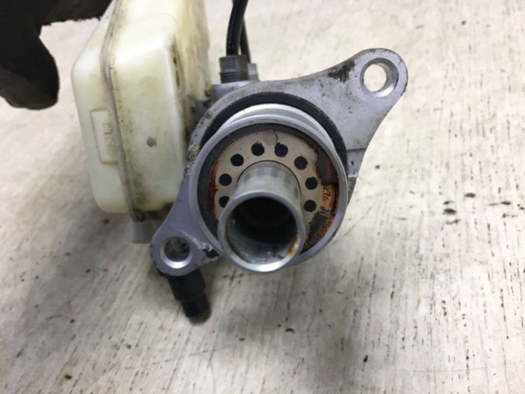 BPYS-43-40Z | Главный тормозной цилиндр MAZDA 3 BK 03-08 - Фото 5