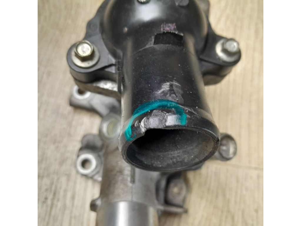 PE02-15-17Z | Корпус термостату MAZDA 6 GJ 12- - Фото 4