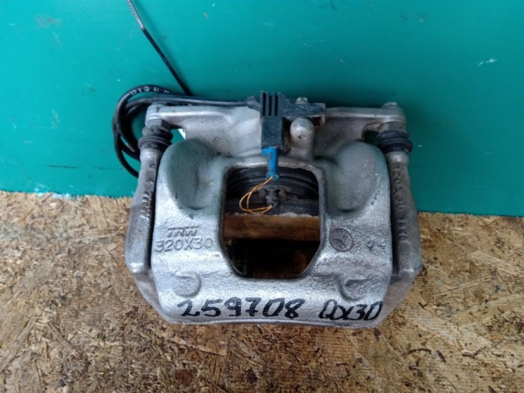 41111-5DA0A | Супорт гальмівний передн. прав. INFINITI QX30 16-20