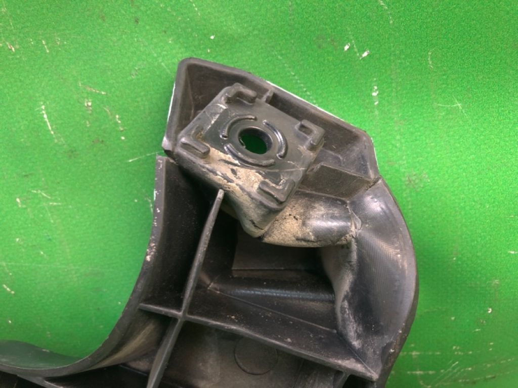 DS7Z-17787-B | Кронштейн заднього бампера прав. FORD FUSION 14- - Фото 6