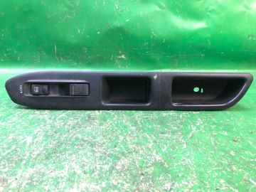 Кнопка склопідіймача передн. прав. SUBARU FORESTER SG 02-07