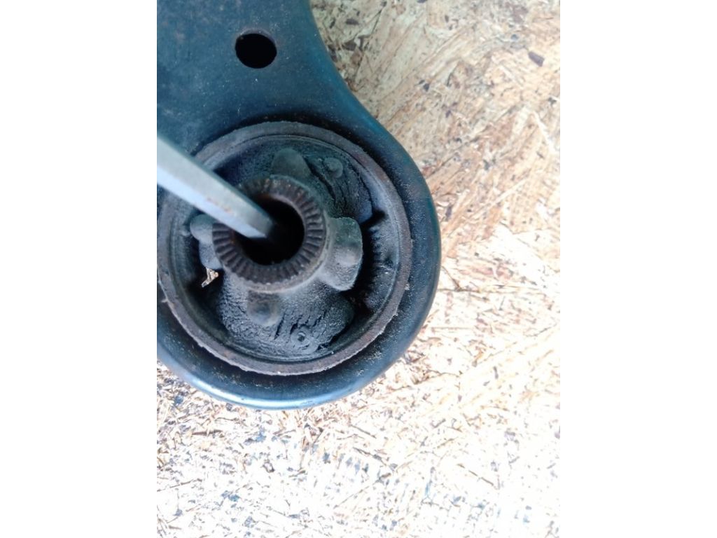 48069-06100 | Важіль передньої підвіски нижній лів. TOYOTA SOLARA 03-09 - Фото 4