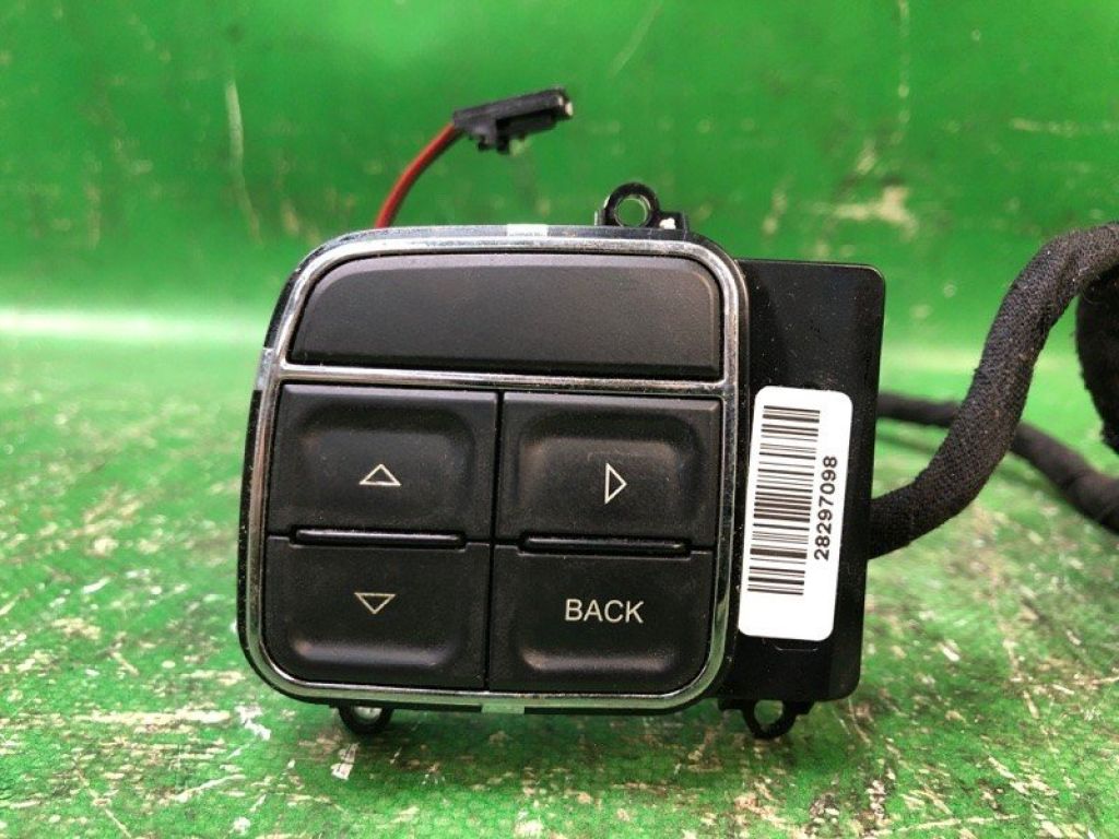 56046417AA | Кнопки на руль DODGE JOURNEY 08-20 - Фото 3
