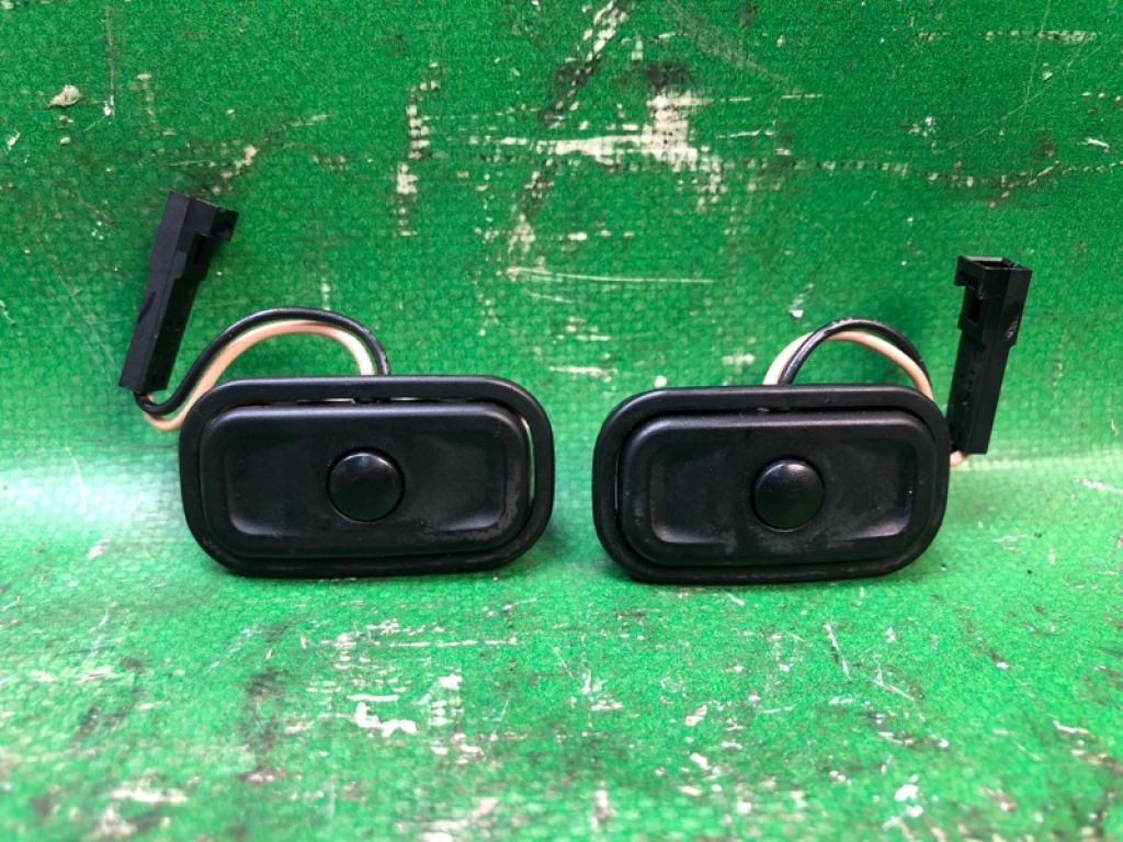 56046099AD | Кнопки руля DODGE JOURNEY 08-20